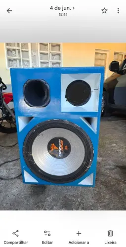 Vendo caixa trio tornado 18 de 1500 rms