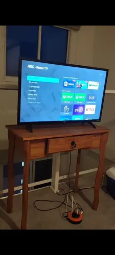 Vendo TV smart , aparelho está semi novo estou pedindo por ela 550
