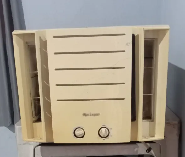 Ar-condicionado Springer 