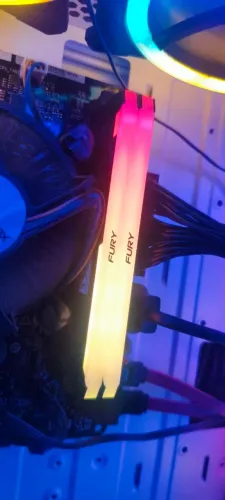 Memória ram 8GB Fury RGB DDR4 3200mhz