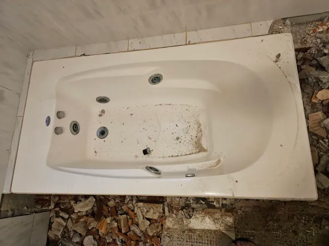 Banheira de hidromassagem + bomba funcionando perfeitamente