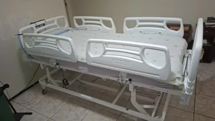 CAMA HOSPITALAR SEMINOVA
