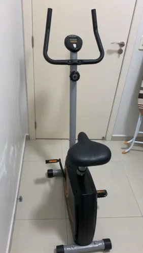Bicicleta ergométrica Atlhetic nova
