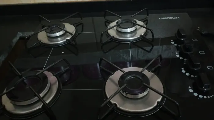 Cooktop semi-novo, sem defeitos