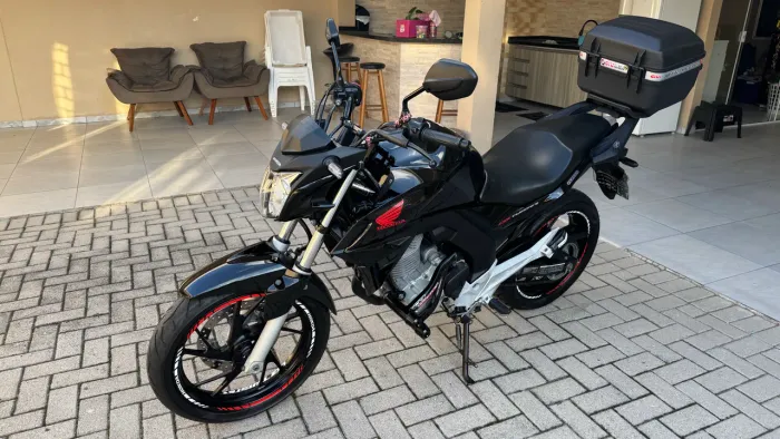 Twister cb 250 baixo km Impecável
