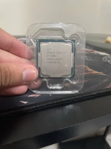 I7 7700k novinho lacrado. Preço a negociar.