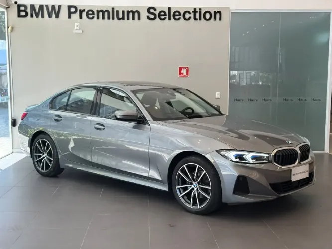 BMW 320I A 2.0 Turbo/activeflex 16V 184cv 4P 2024
