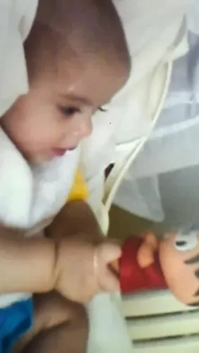 Ofereço-me como babá de bebês/crianças 