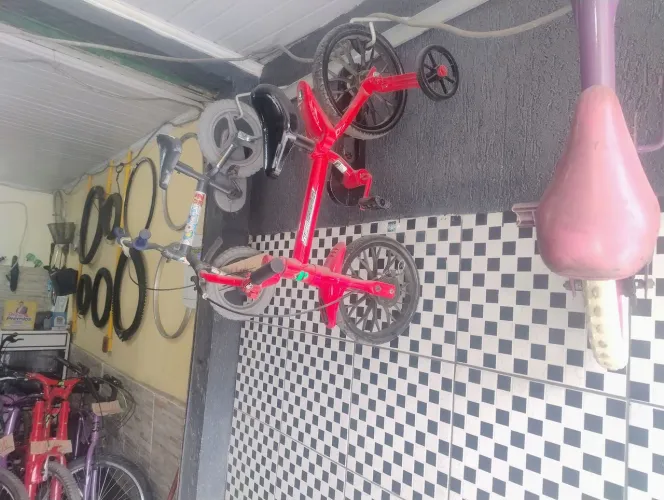 Vendas , trocas, bicicleta. Reformado novas.e bicicleta motorizada. Aparti de 200,00