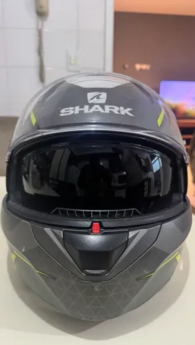 Capacete Shark Escamoteável