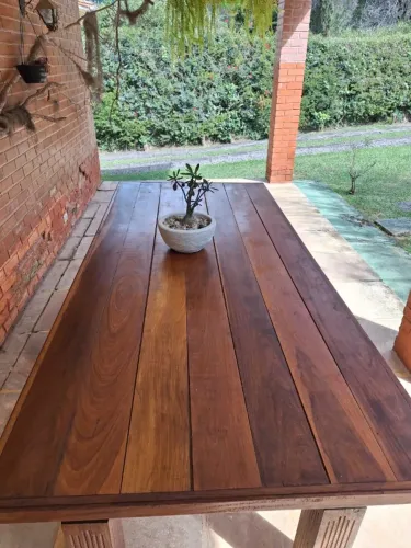 MESA ESTILO COLONIAL EM MADEIRA MAÇIÇA