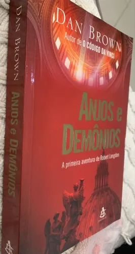 Livro Anjos E Demônios - Dan Brown (Usado)