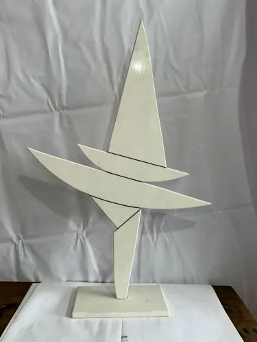 Escultura de madeira 