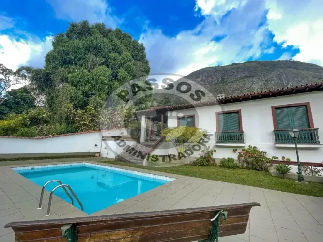 CASA PETRÓPOLIS QUITANDINHA