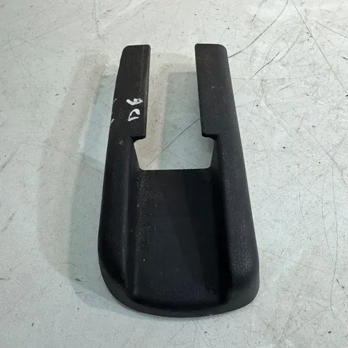 Moldura Banco Dianteiro Esquerdo Honda Fit 1.5 2009 A 2014 Preto