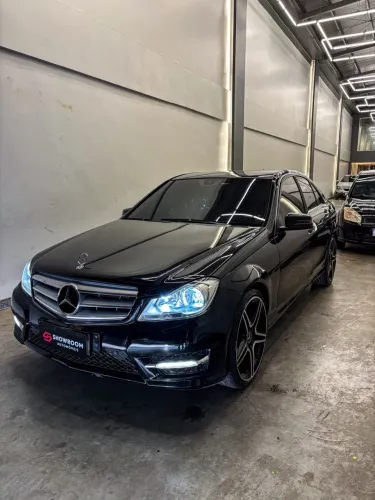 Mercedes-Benz C-180 CGI Sport 1.6 TB 16V 156cv Aut. 2013