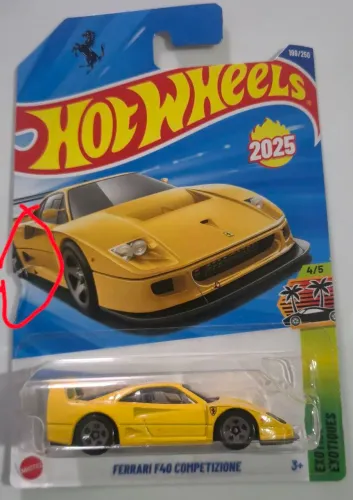 Hotwheels Ferrari F40 Competizone amarelo