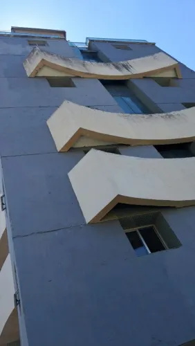 Serviço na cadeirinha.