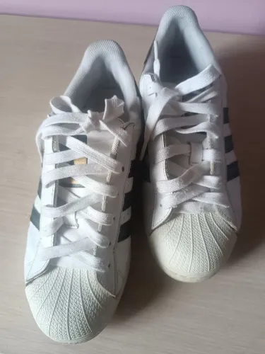 Tênis original Adidas