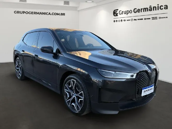 BMW IX XDrive 40 Aut. (elétrico) 2024