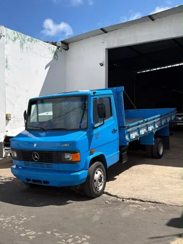Mercedinha 710 Freio Ar 2002 Carroceria Longa- ENTRADA A PARTIR R$13.000,00