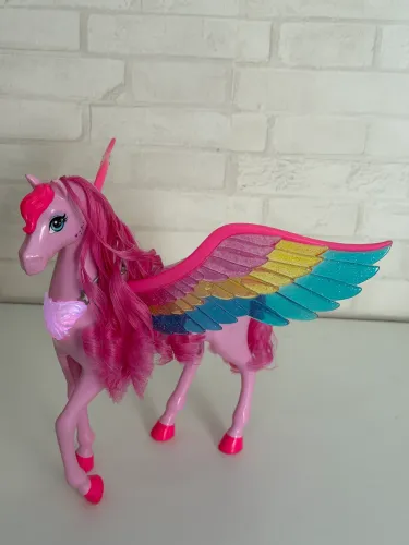 Pegasus Barbie Um Toque De Mágia Mattel (funciona)