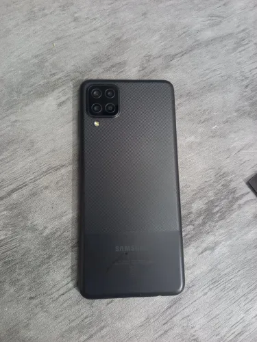Samsung a12 64gb