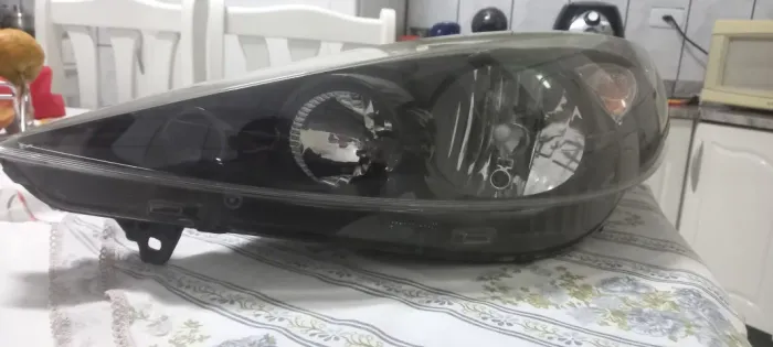 Farol peugeot 207