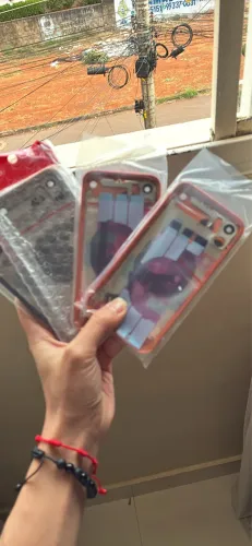 Carcaça de pra transformar iPhone 11 e XR em 17