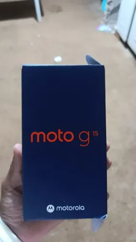 Vendo moto g15, novo nunca foi usado, tô vendendo porq preciso do dinheiro.?