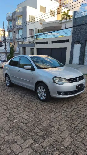 Volkswagen Polo Sed. Comfort. 1.6 MI Tot. Flex 8V 2012