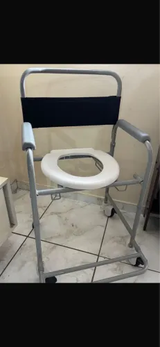 CADEIRA DE BANHO HIGIENIZAÇÃO