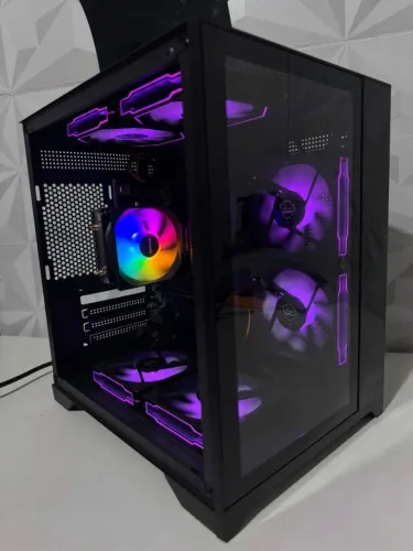 PC Gamer Ryzen 5 4600G / A520M Colorful / 8GB RAM / SSD 256GB