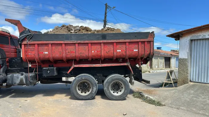 Caçamba 1218 truck vendo ou troco