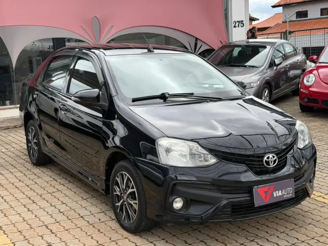 Toyota Etios Platinum Sed. 1.5 Flex 16V 4P Aut. 2017
