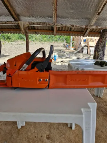 Vendo motosserra seminova