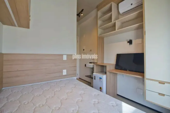 Studio em Liberdade com 19m²