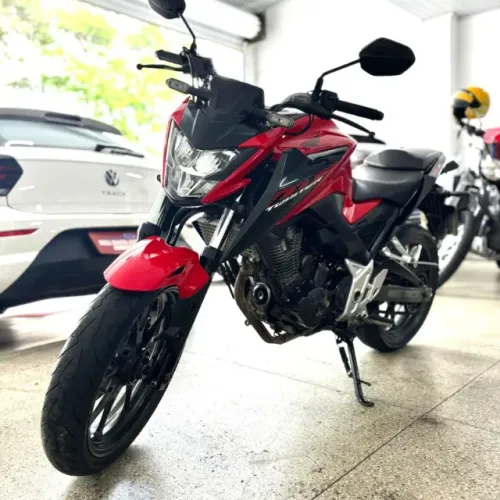 Honda CB 300F Twister 2024