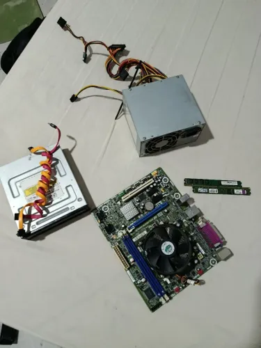 Placa mãe + 8GB RAM + Fonte + Gravador DVD
