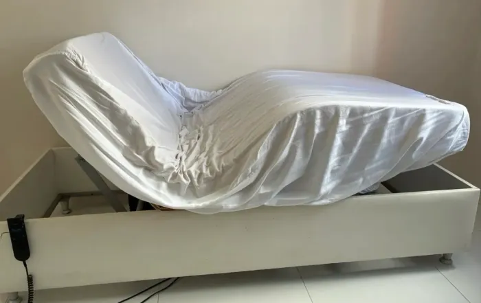 CAMA MOTORIZADA R$1.500