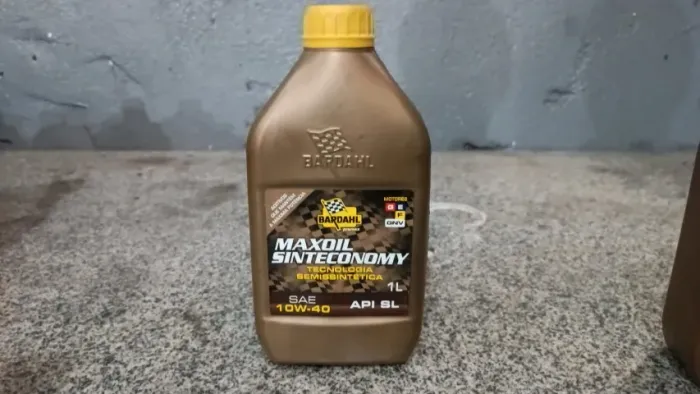 Oleo BARDAHL MAXOIL SINTÉCONOMY - tecnologia semissintetica SAE 10W-40 API SL 