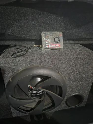 Subwoofer Bomber Bicho Papão 600w RMS 12 Pol. + Amplificador Soundigital SD 600