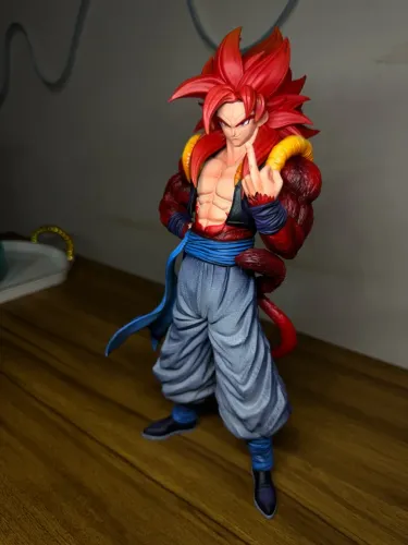 Vendo gogeta action figure do dragon ball