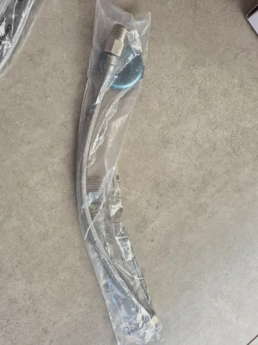 Flexível trançado
