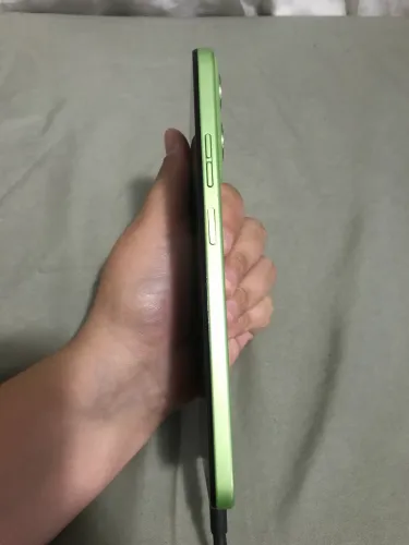 Vendo Moto g06 256gb