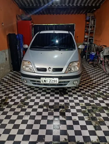 Renault Scenic Rxe/ Privilège 2.0 16V 5P Mec. 2001