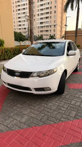 Kia Motors Cerato 1.6 16V Aut. 2010