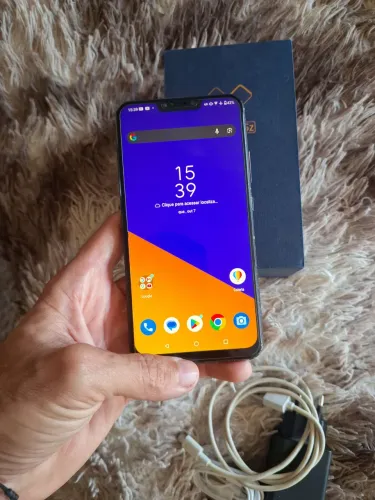 Celular asus