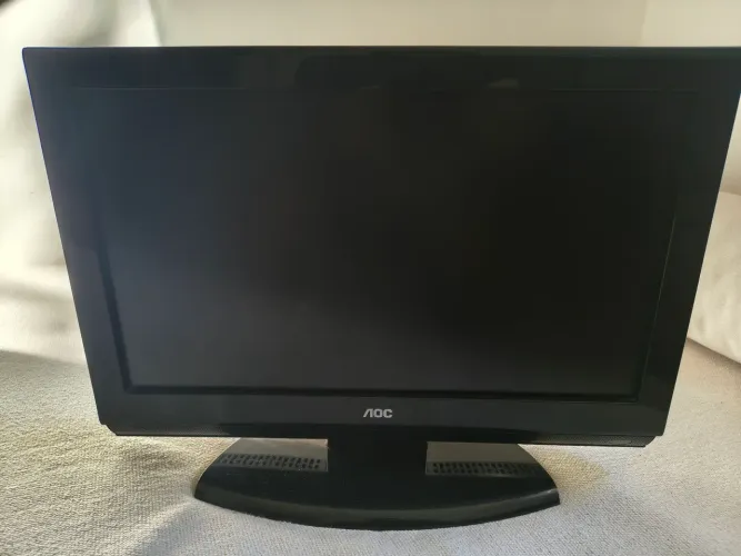 Monitor AOC 19"