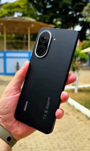 Celular Top do momento 4g Xiaomi A5 - Bateria Durável 64/3 preto